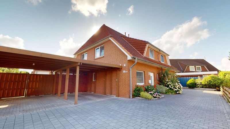 Gepflegte Doppelhaushälfte mit Garten & Carport – großzügig und ruhig gelegen